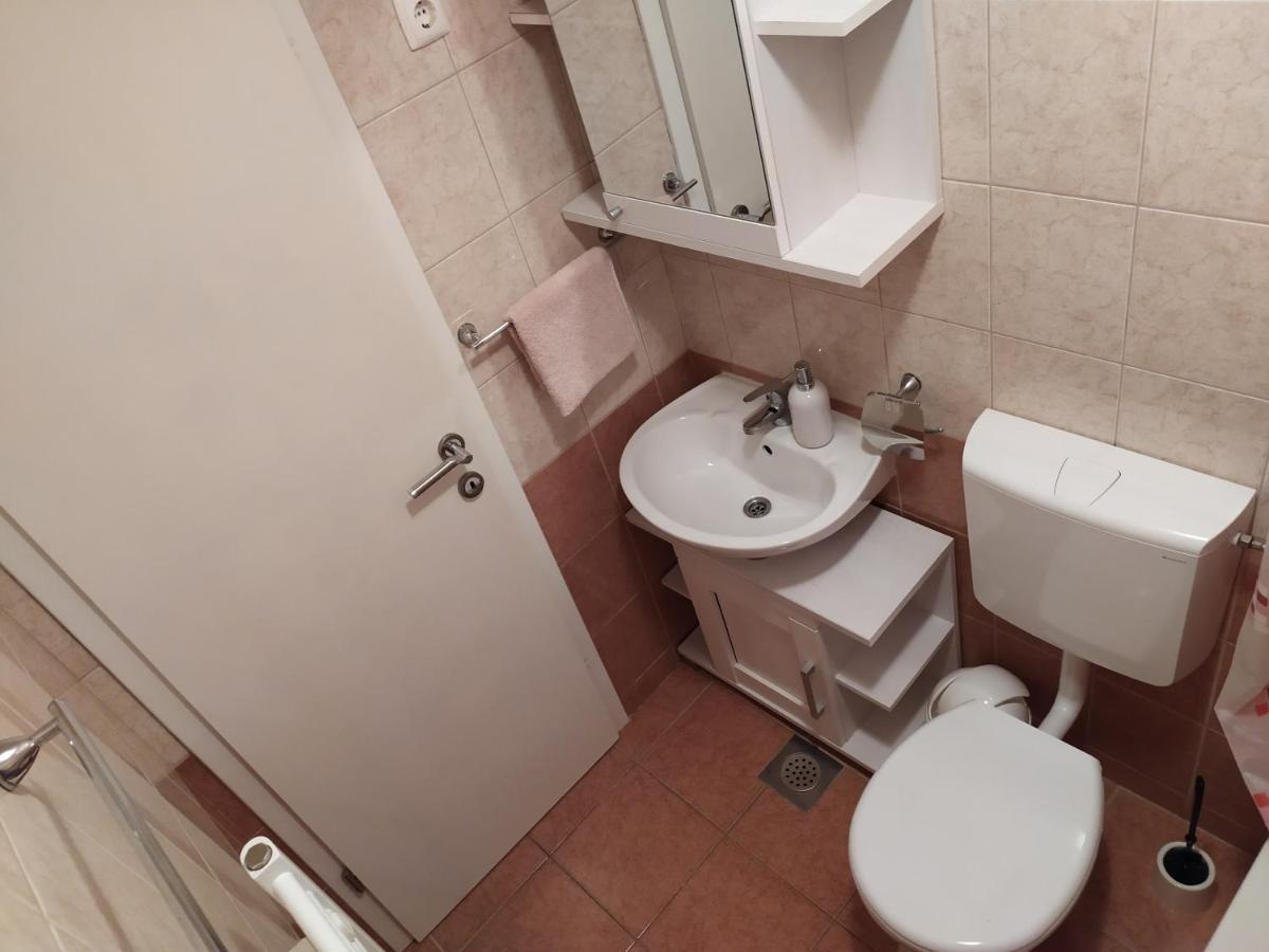 Apartamento Katrin 101 Tučepi Exterior foto